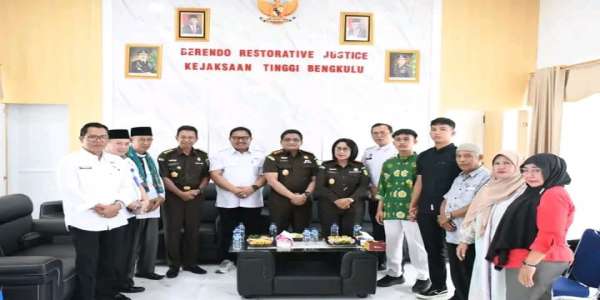 Kejari Bengkulu Hentikan Penuntutan Kasus Penganiayaan Lewat Restorative Justice